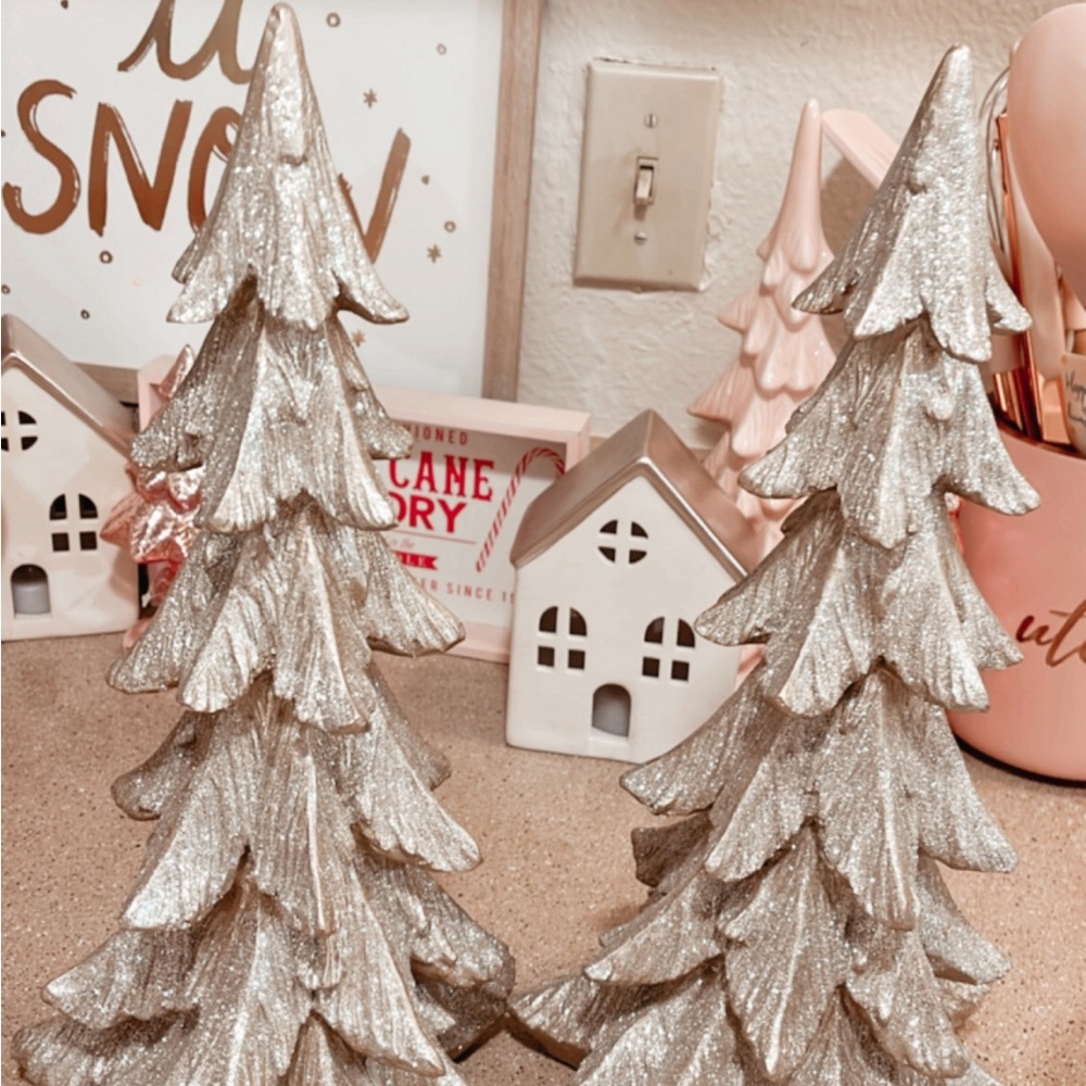 2 gold glittery Christmas tree decor